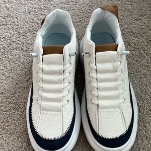 Beautiful men’s sneakers